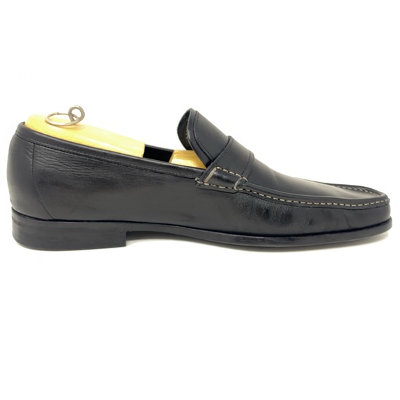 Salvatore Ferragamo Black “Navarro” Loafers. - Picture 4 of 11